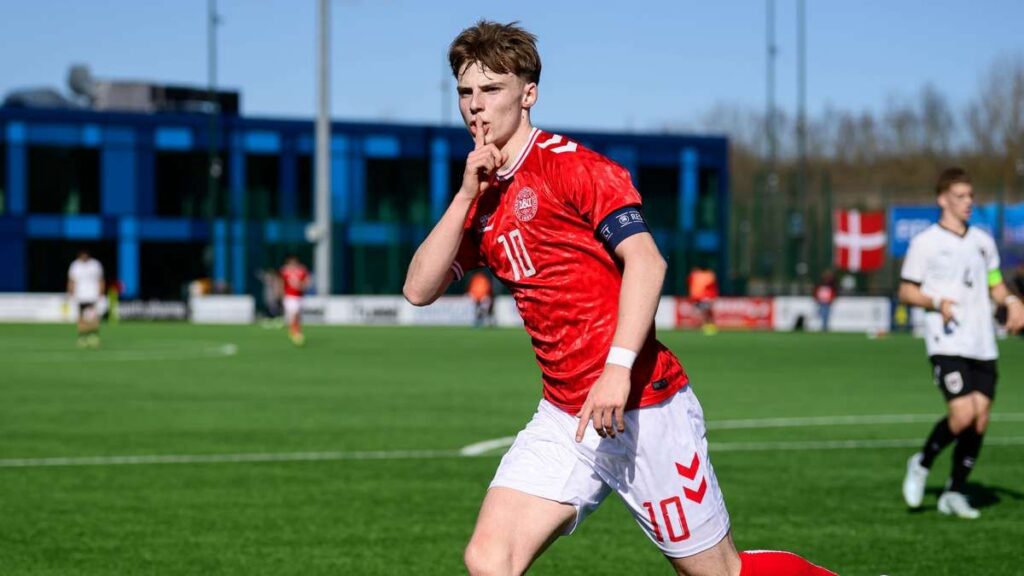 Ajax Bersaing dengan Barcelona Amankan Mikkel Bro Hansen dari Bodo Glimt