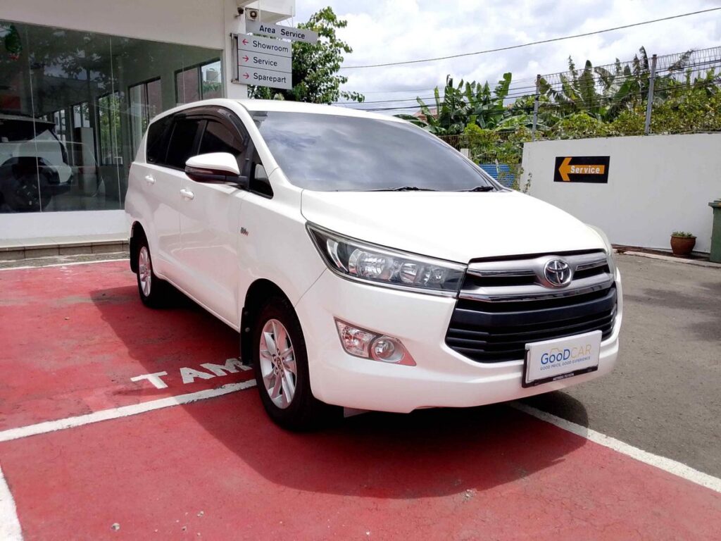 Ketahui Panduan Membeli Toyota Kijang Innova Generasi Pertama Bekas