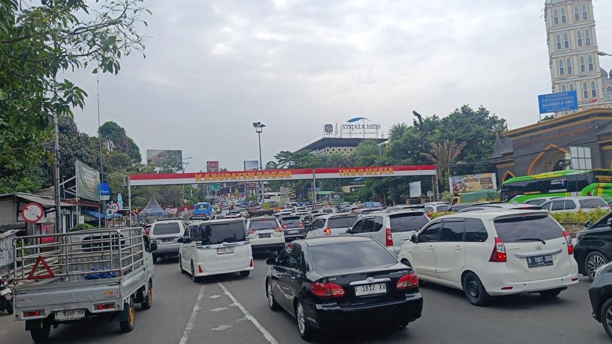 Polres Bogor Terapkan One Way di Jalur Puncak Pagi Ini