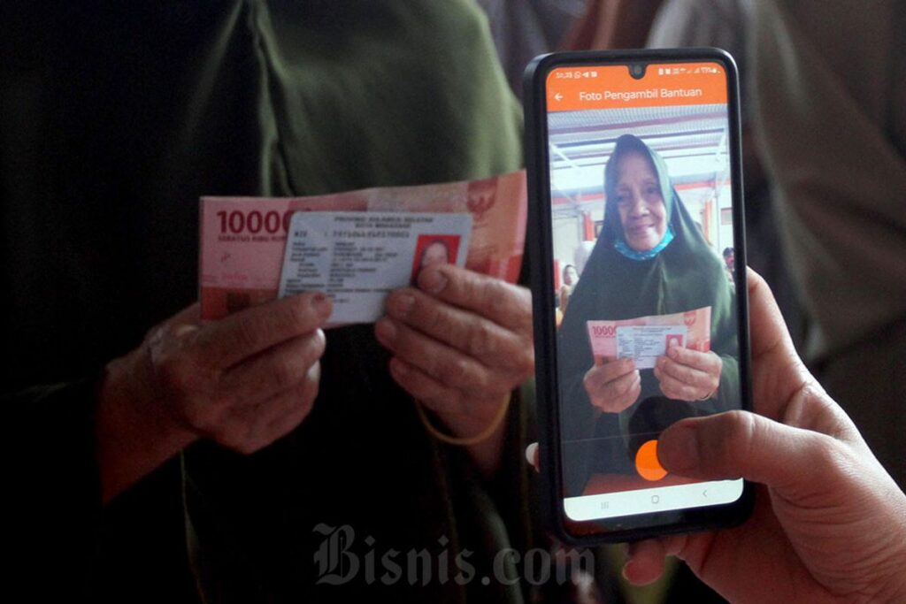 Kementerian Sosial Menyalurkan Berbagai Bantuan Sosial Tahap Dua Mei 2026