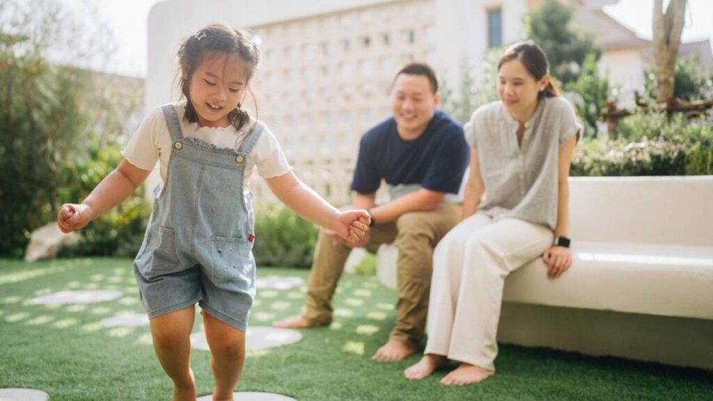 Mengenal Underparenting yang Berikan Ruang Eksplorasi bagi Anak