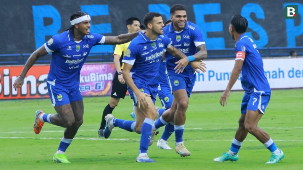 Persib Bandung Targetkan Kemenangan Melawan PSM Makassar di Parepare