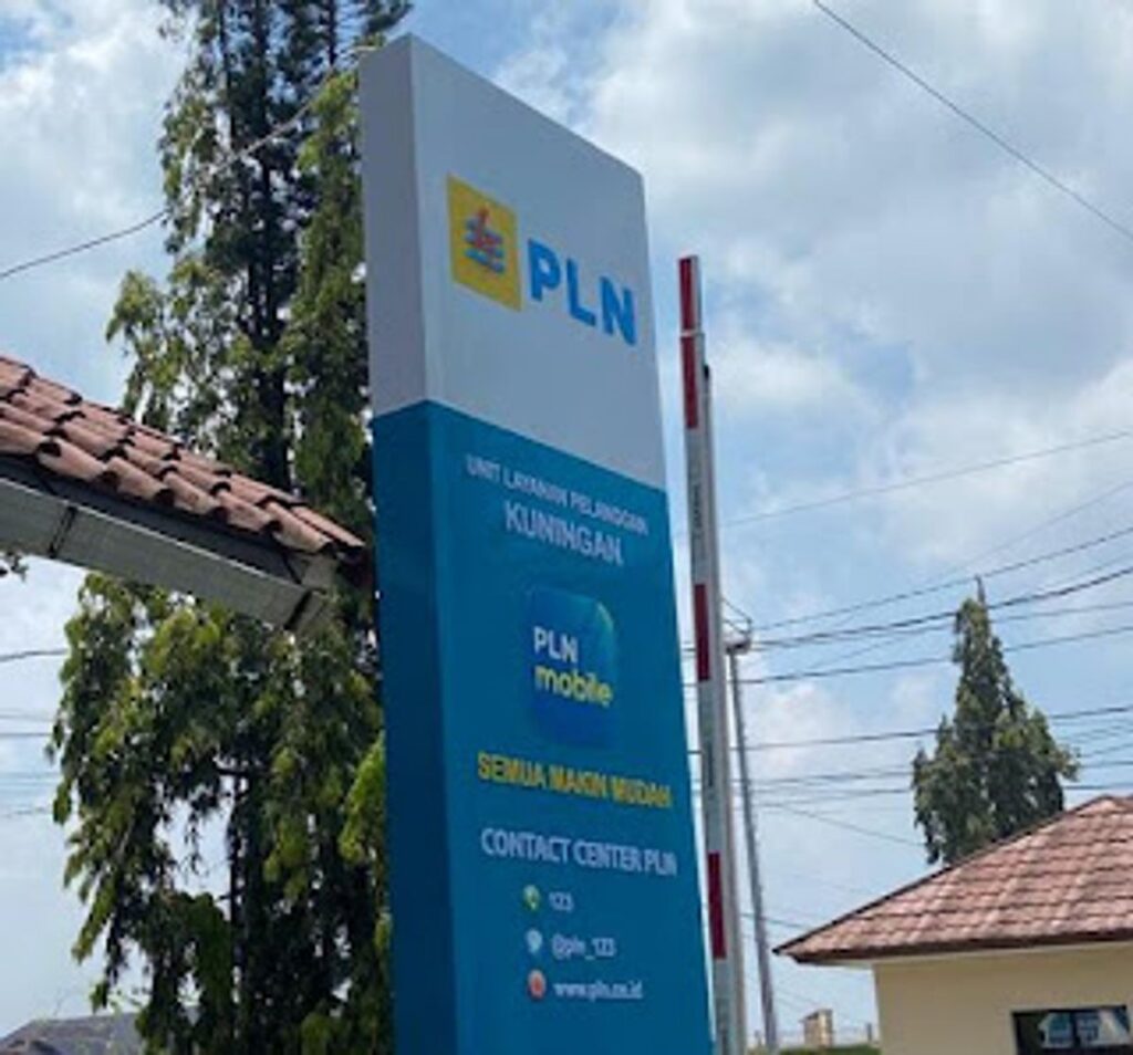PLN Padamkan Aliran Listrik di Batang dan Kuningan