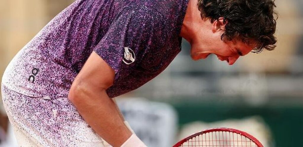 Joao Fonseca Singkirkan Novak Djokovic dari Roland Garros 2026
