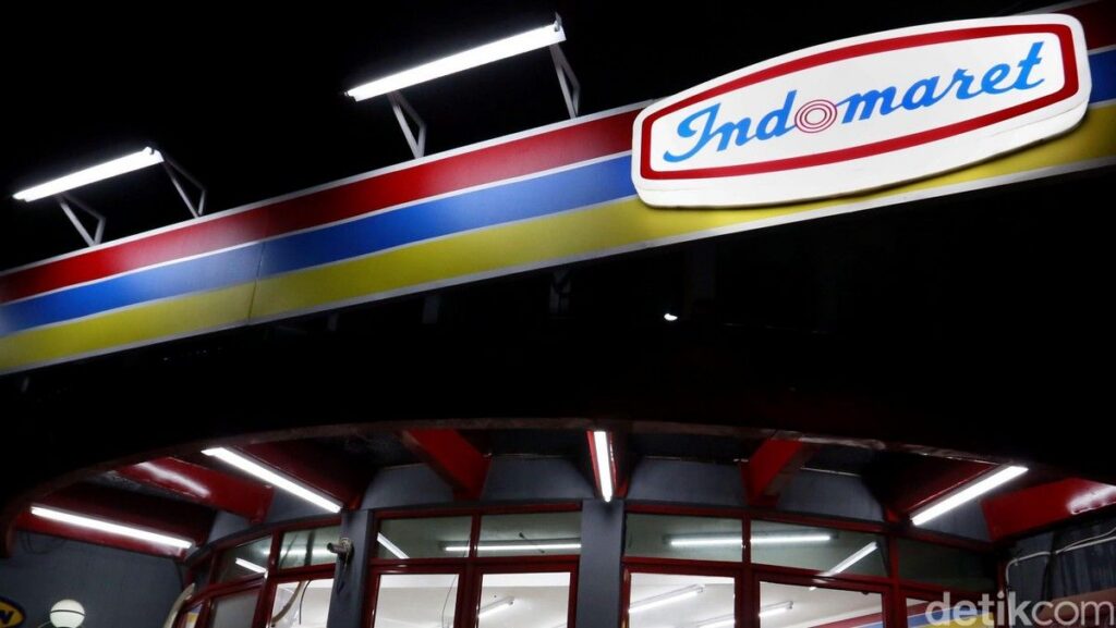 Buruh Indomaret Mengaku Diintimidasi Atasan Terkait Kebijakan Upah Lembur