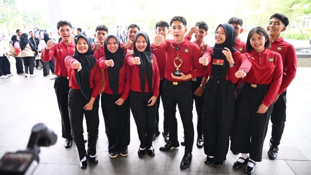 SMAN 2 Kota Tangerang Selatan Sabet Juara 1 LKBB PB MPR RI Banten 2026