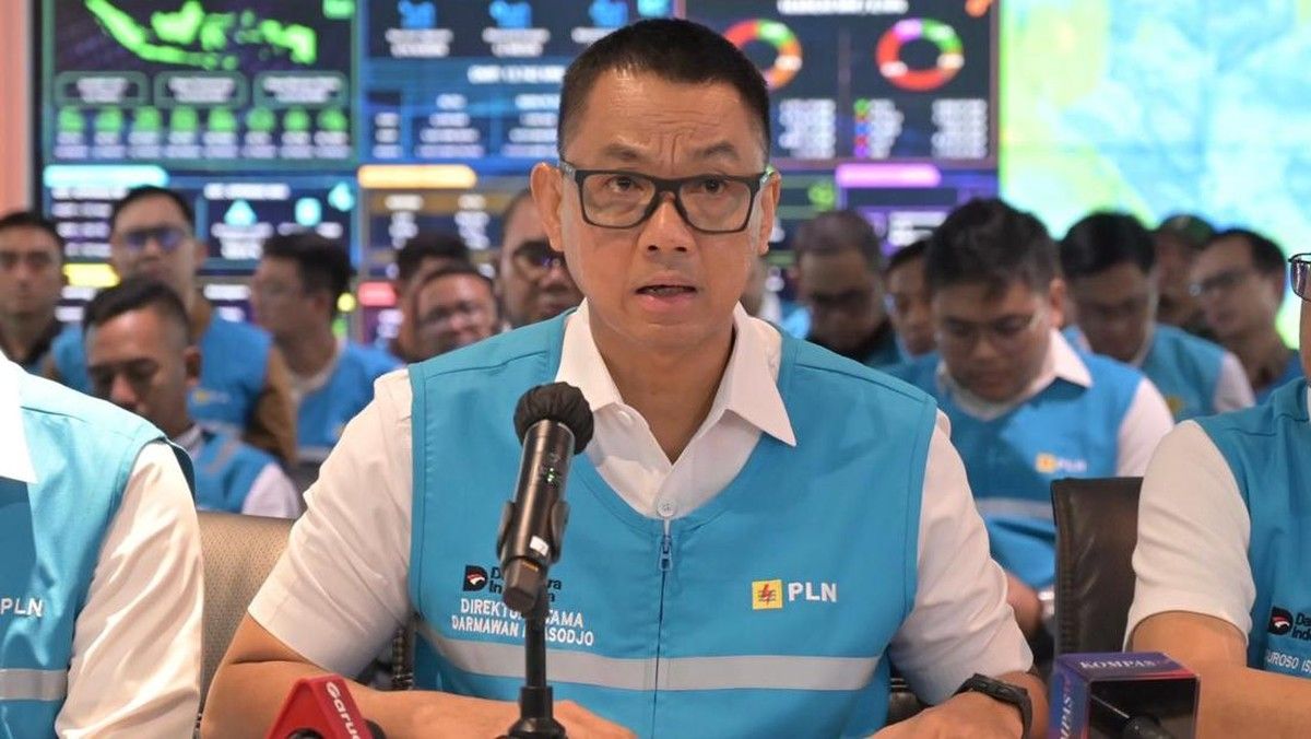 PLN Pulihkan Gangguan Transmisi Listrik Massal di Lima Provinsi Sumatera