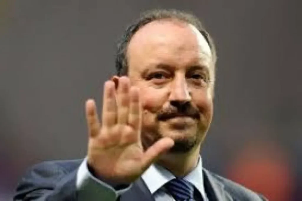 Rafael Benitez Berminat Menjadi Pelatih Tim Nasional Italia