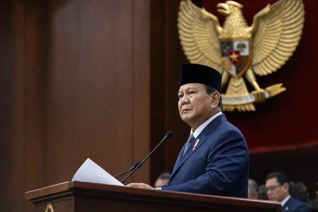 Presiden Prabowo Serahkan Asumsi Makro RAPBN 2027 ke DPR