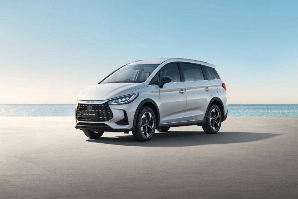 BYD Indonesia Siap Pasarkan MPV Listrik M6 DM Bulan Juni