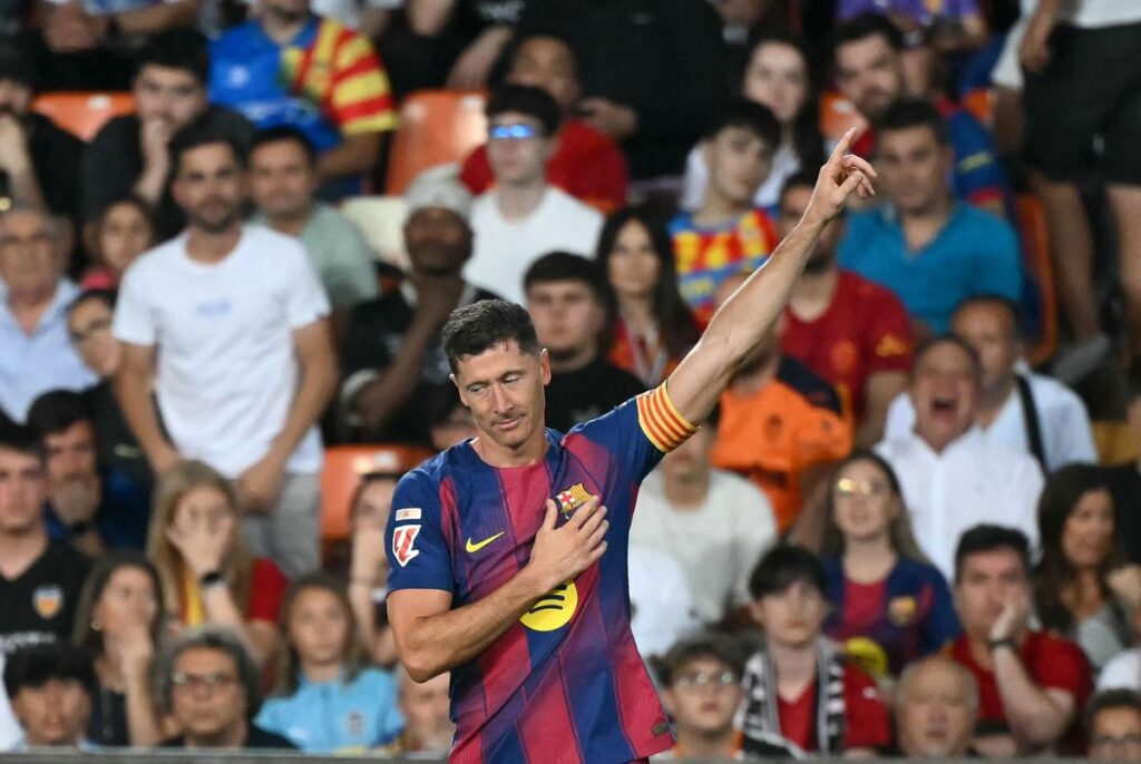 Valencia Tumbangkan Barcelona di Stadion Mestalla