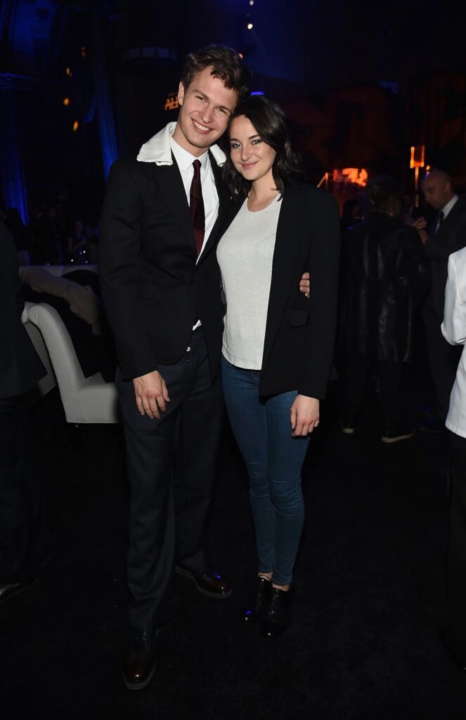 Ansel Elgort Perankan Hubert de Givenchy dalam Dinner With Audrey