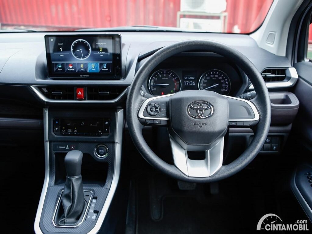 Harga Avanza Veloz 2023 Bekas Masih Stabil di Pasar Otomotif