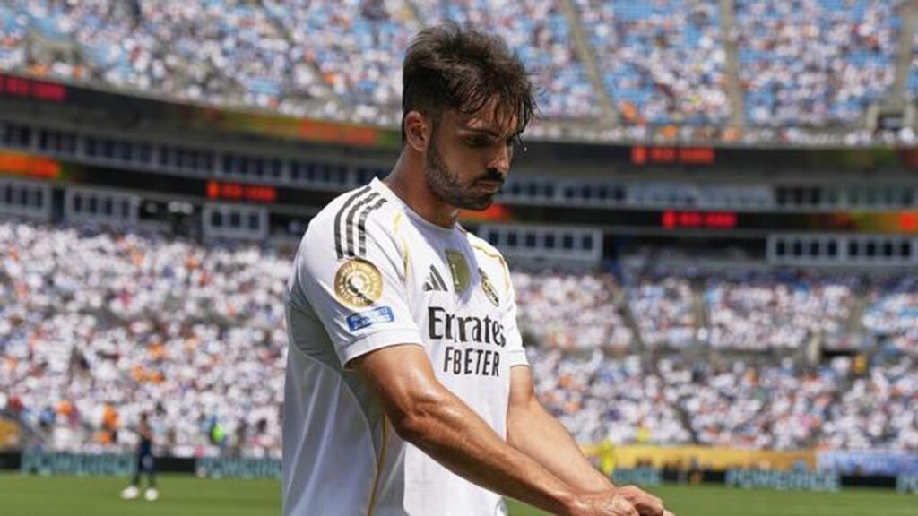 Real Madrid Siapkan Skenario Barter demi Jon Martin