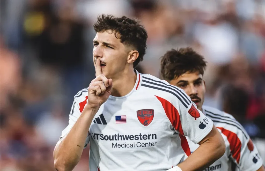 FC Dallas Taklukkan Colorado Rapids 2-1 Lewat Dua Penalti