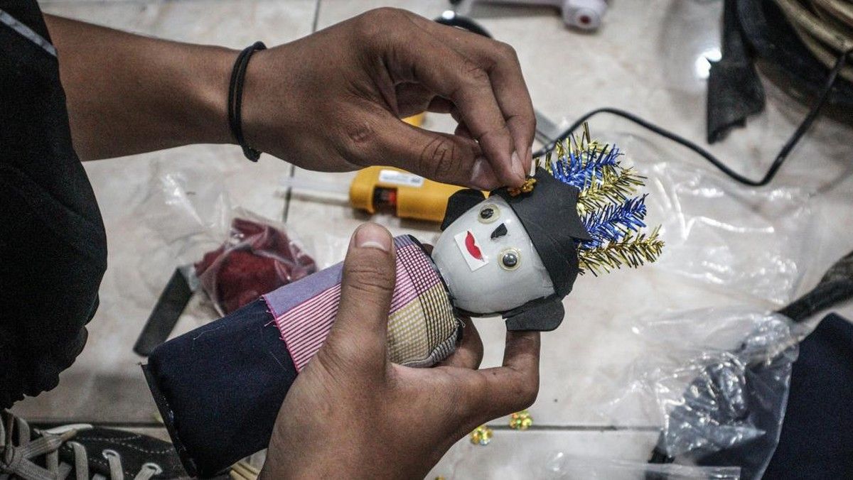 Warga Duren Sawit Jakarta Timur Sulap Sampah Rumah Tangga Jadi Produk Kreatif