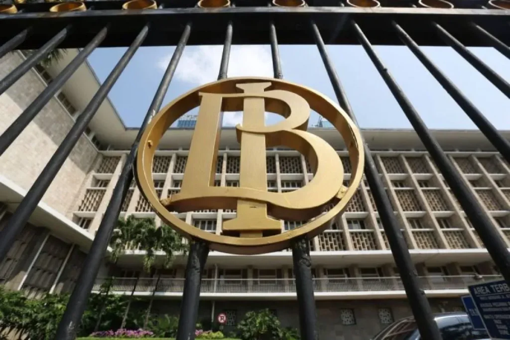 IHSG Anjlok usai Bank Indonesia Naikkan Suku Bunga Acuan