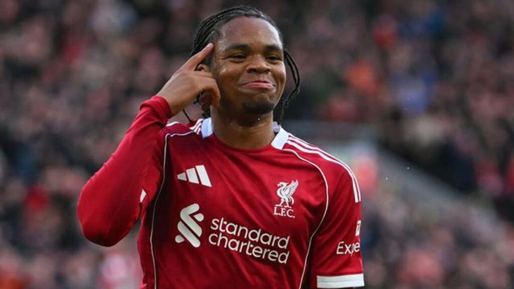 Rio Ngumoha Samai Rekor Michael Owen Saat Liverpool Tumbang