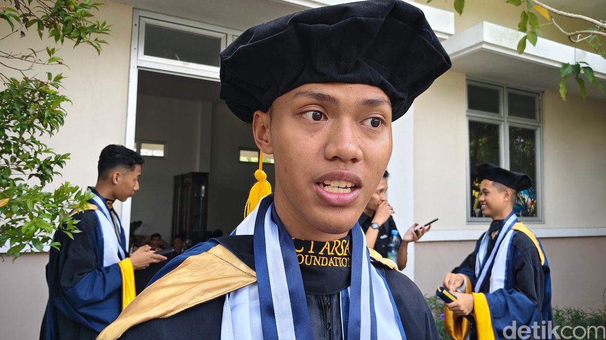 Anak Penjual Jajanan Pasar Lolos ke Wageningen University Belanda