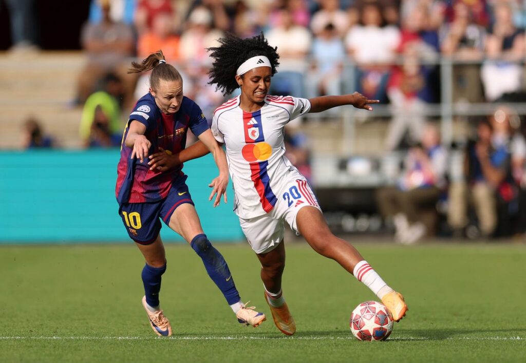 Caroline Graham Hansen Angkat Trofi Liga Champions Wanita di Oslo
