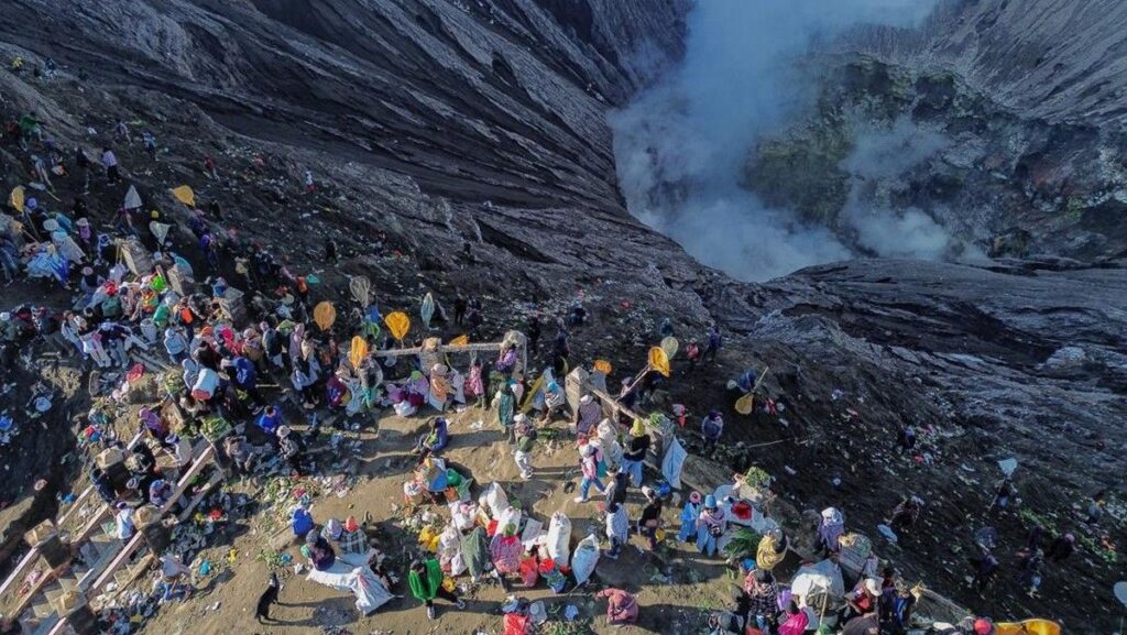BB TNBTS Tutup Total Wisata Gunung Bromo Selama Yadnya Kasada