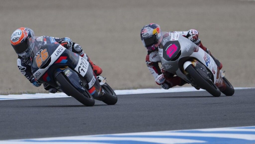 Veda Ega Pratama Finis Kedelapan pada Moto3 Catalunya 2026