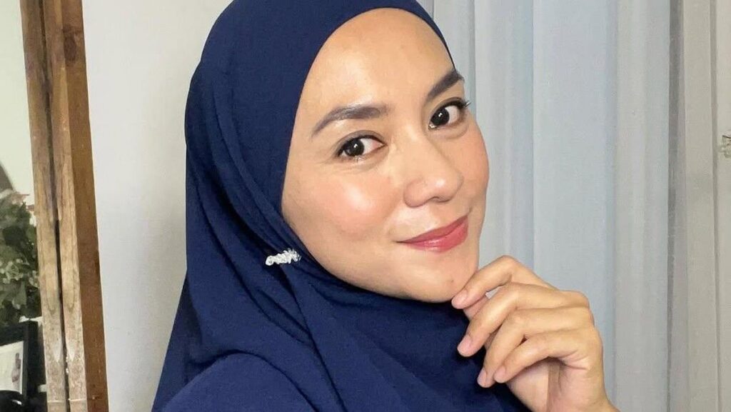 Enno Lerian Rintis Usaha Kuliner Puding di Rumah