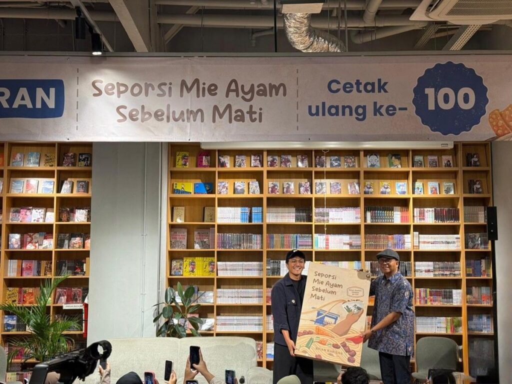 Novel Seporsi Mie Ayam Sebelum Mati Cetak Ulang ke-100