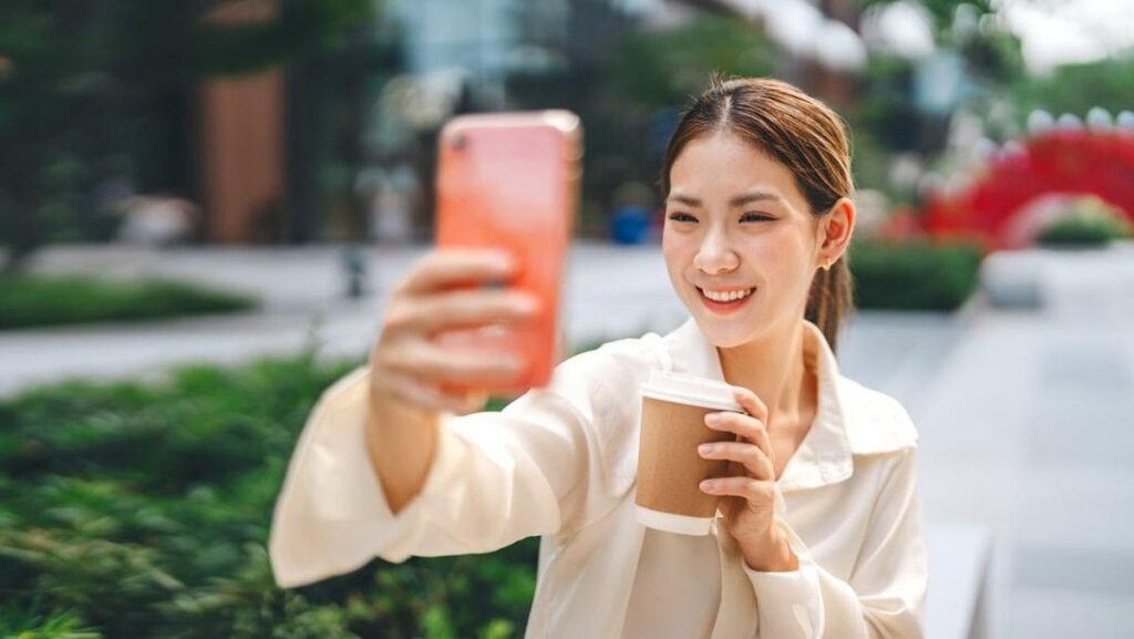 Psikolog Ungkap Kepribadian Orang yang Sering Mengganti Foto Profil