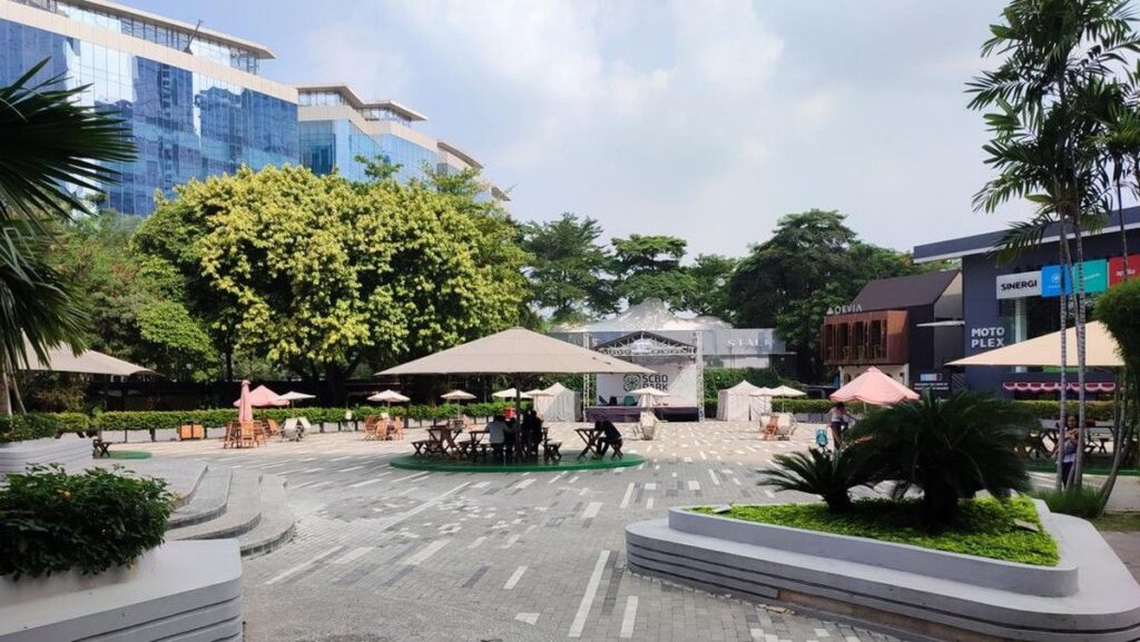 Daftar Tenant Hits SCBD Park Jakarta dan Panduan Aksesnya