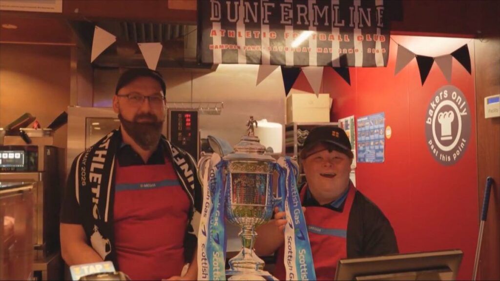 Kota Dunfermline Bersiap Dukung Pars Jelang Final Piala FA Skotlandia