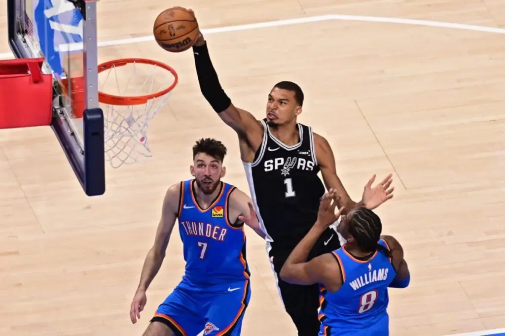 San Antonio Spurs Tekuk Oklahoma City Thunder pada Game Pertama