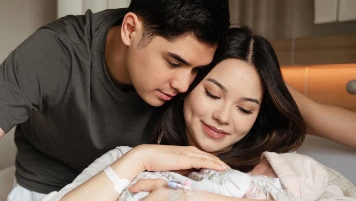 Al Ghazali Dampingi Alyssa Daguise Melahirkan Anak Pertama