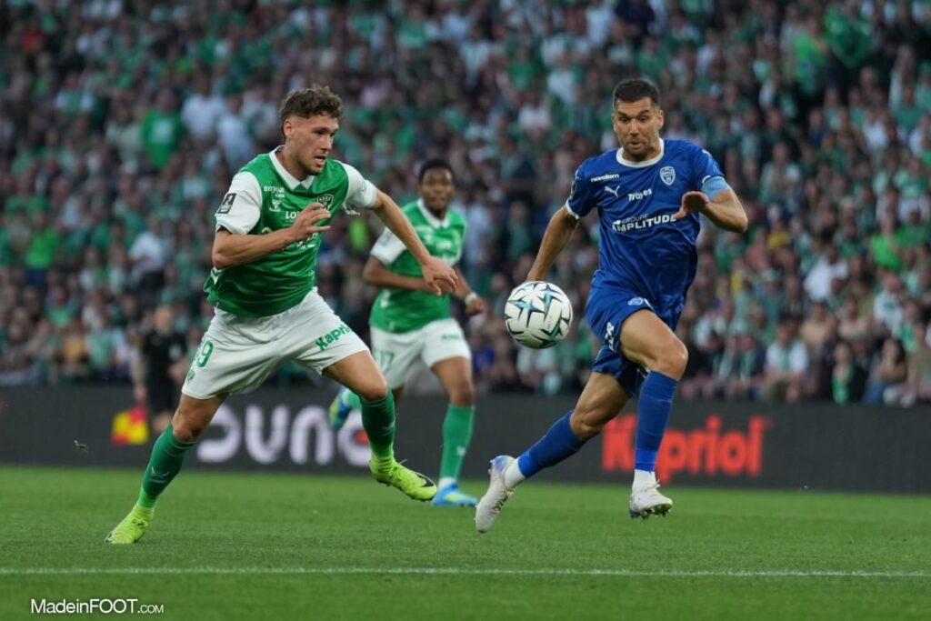 Lucas Stassin Optimistis ASSE Lolos ke Ligue 1