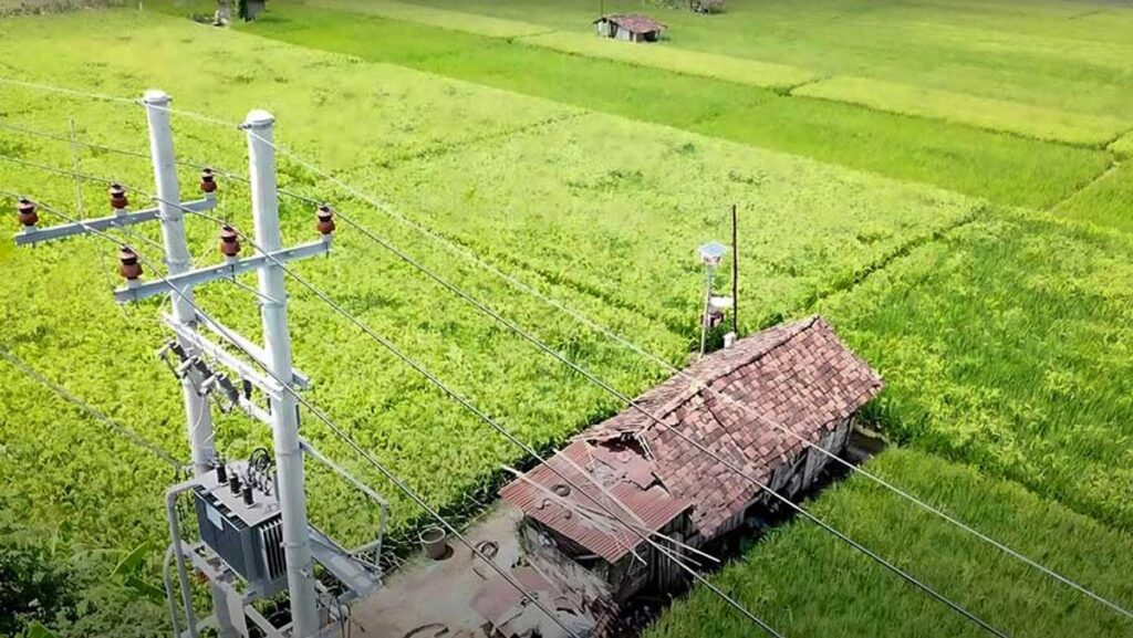 PLN Pulihkan Gangguan Transmisi Muara Bungo Penyebab Mati Listrik Sumatra