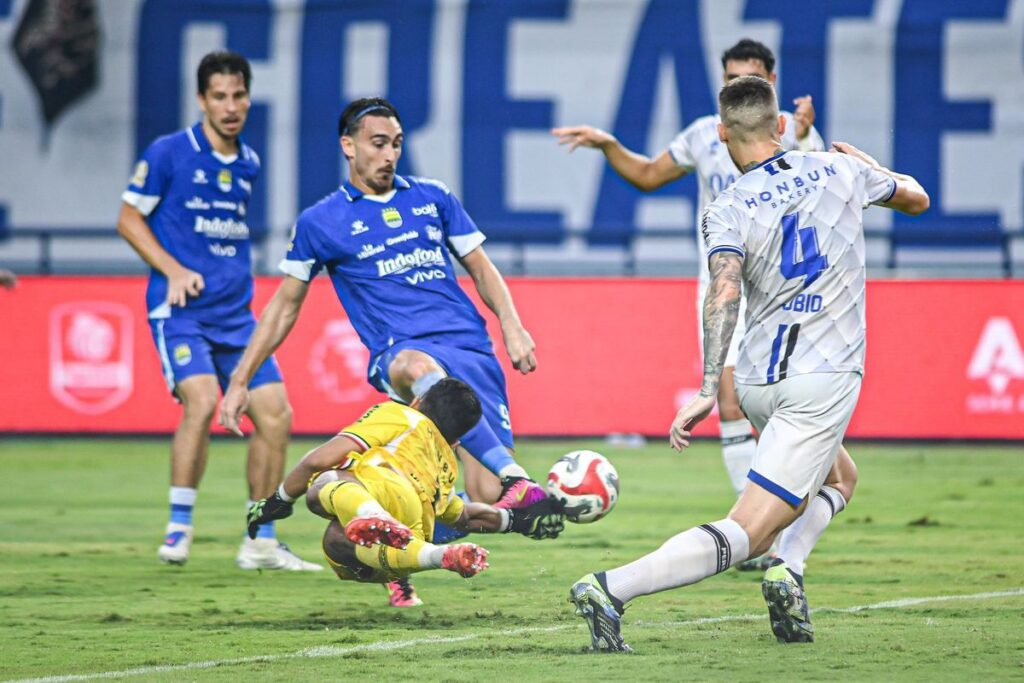 Persib Bandung Raih Juara Super League 2025-2026 Usai Imbangi Persijap