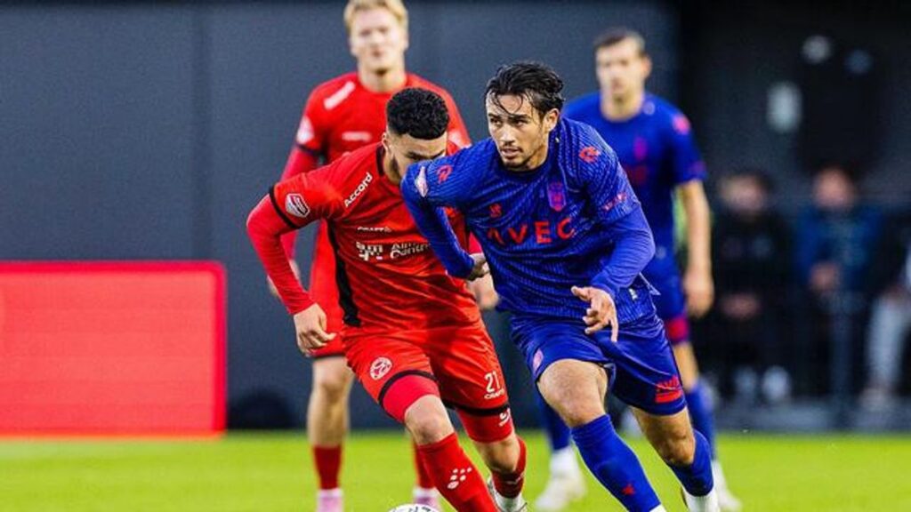 Nathan Tjoe-A-On Bawa Willem II Lolos ke Semifinal Play-off Promosi Eredivisie