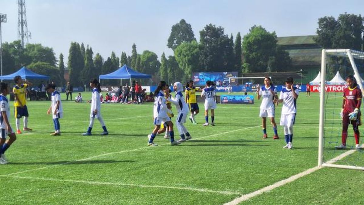 Mojang Priangan Tekuk Akademi Persib Putri di Hydroplus Soccer League