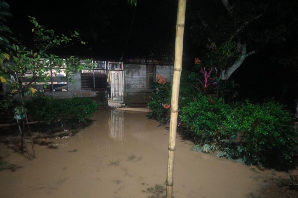 Banjir Merendam Pemukiman Warga di Bolano Lambunu Parigi Moutong