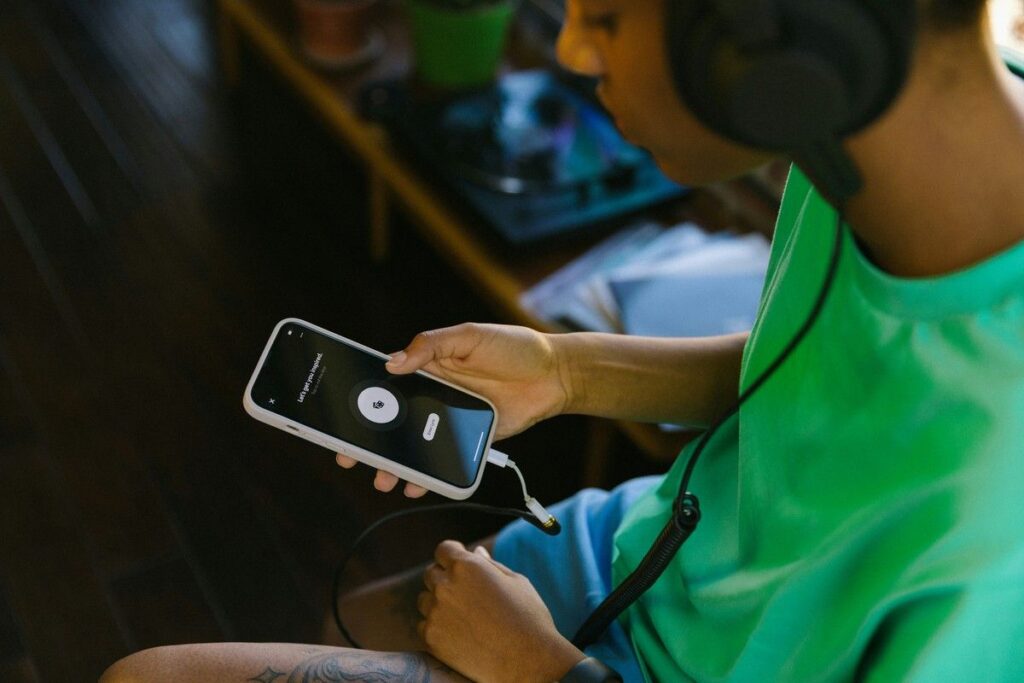 Lima Lagu Terpopuler di Spotify Global Didominasi Musisi Papan Atas