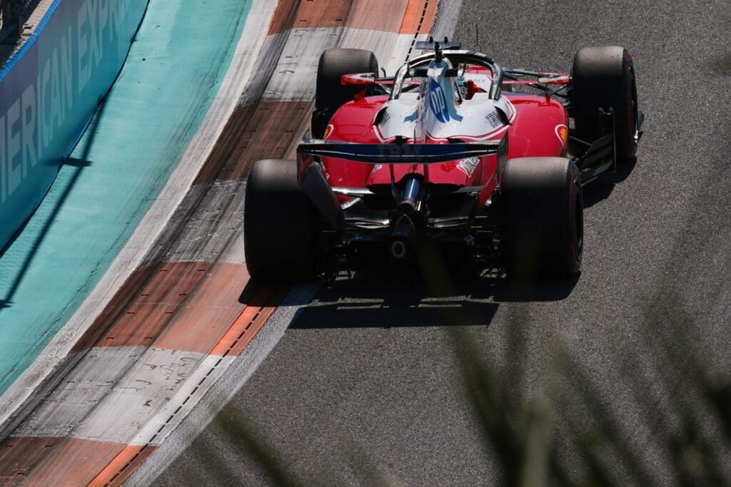 Ferrari Akui Kalah Tenaga Mesin dari Mercedes dan Ford