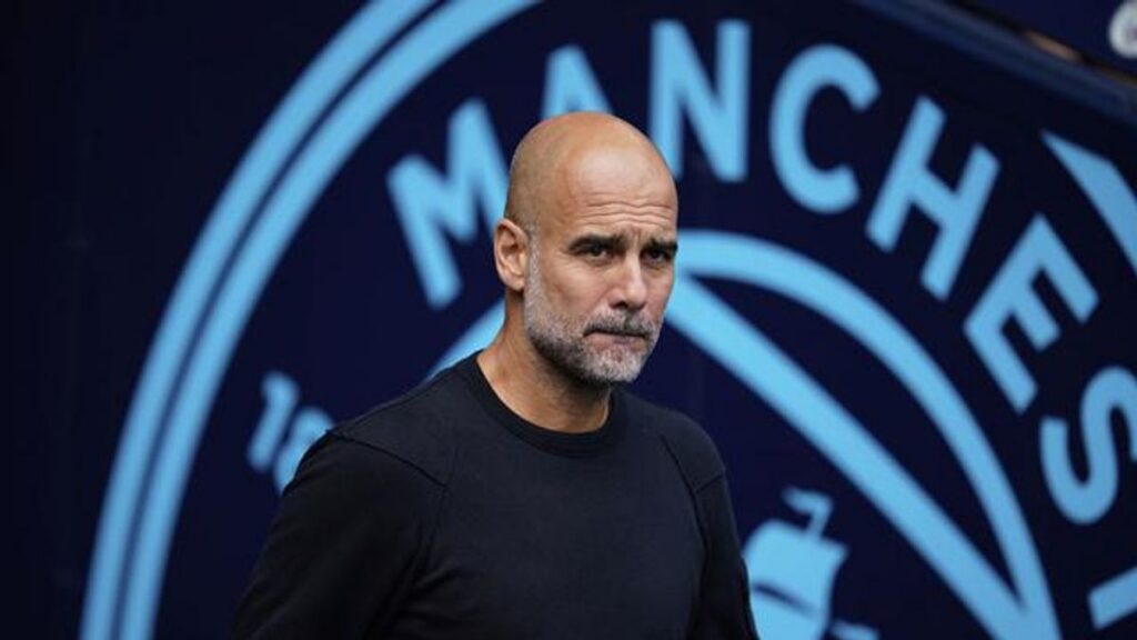 Pep Guardiola Beri Sinyal Bertahan di Manchester City
