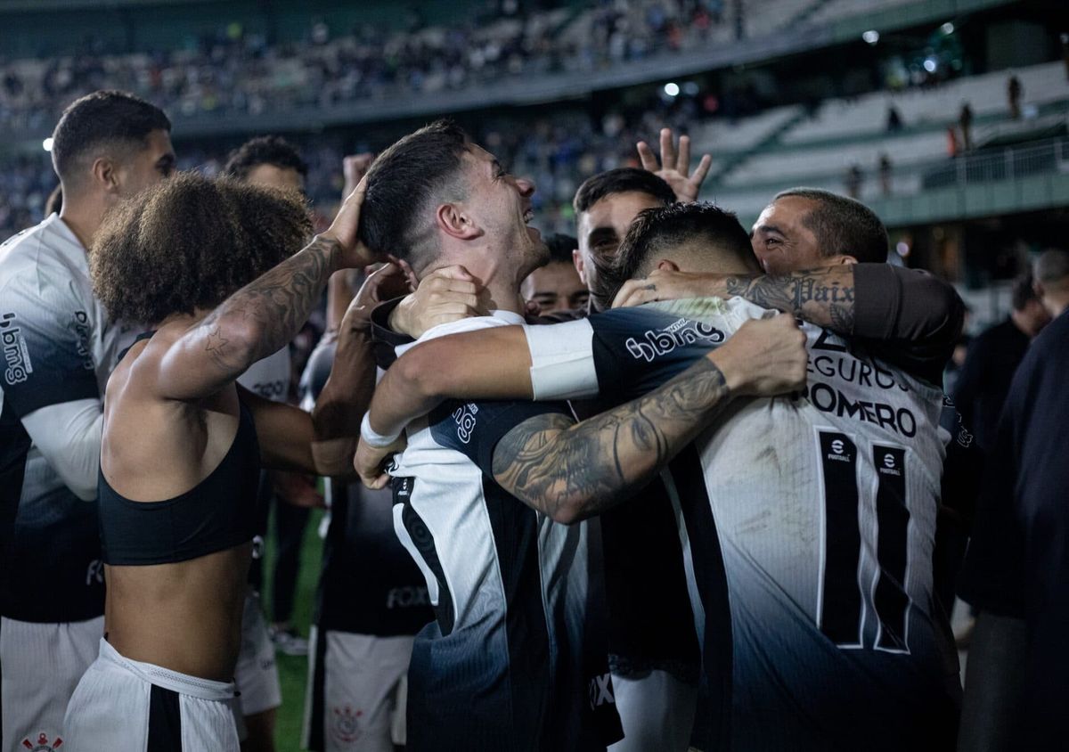 Corinthians Kalahkan Grêmio 3-1 dalam Lanjutan Liga Brasil