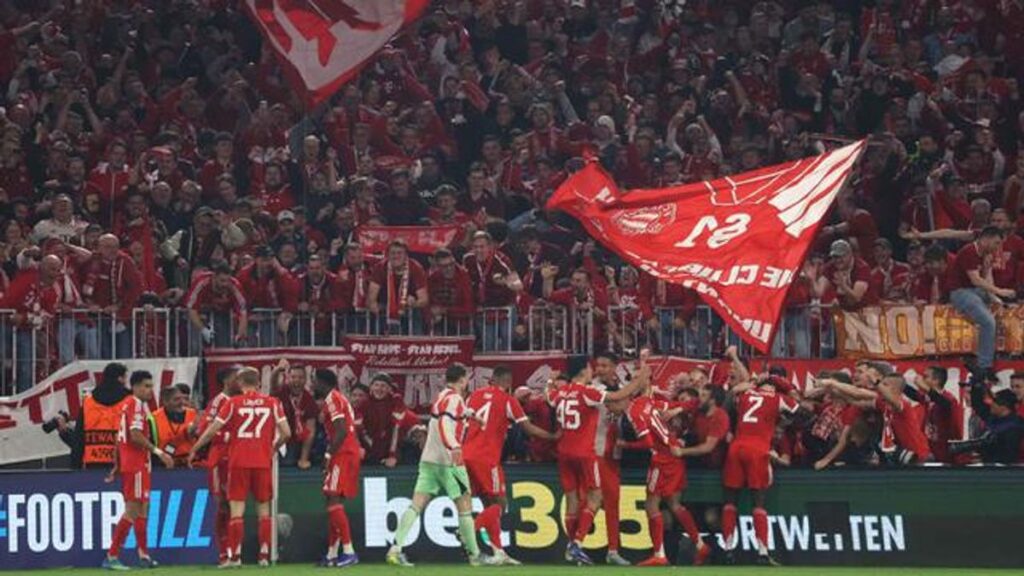 CEO Bayern München Tuntut Dukungan Penuh Suporter Kontra PSG
