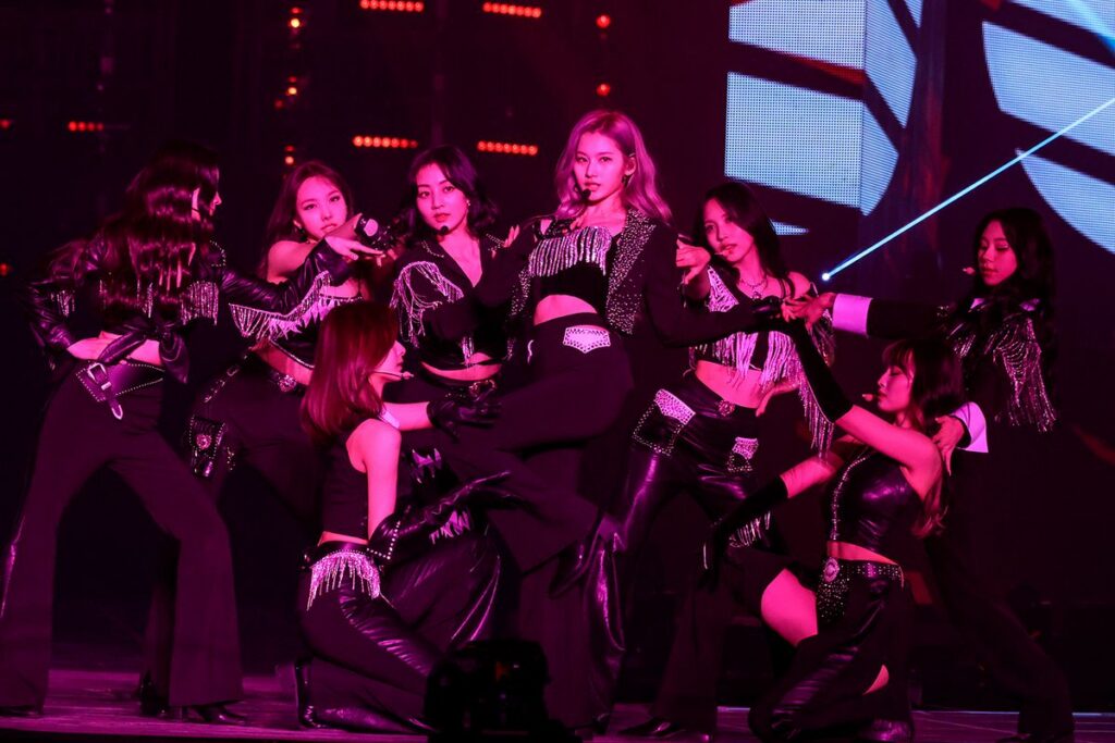 Jeongyeon TWICE Ungkap Perjuangan Pulih dari Sindrom Cushing