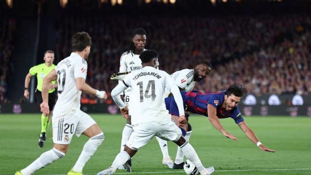 Barcelona Kunci Gelar LaLiga Usai Kalahkan Real Madrid