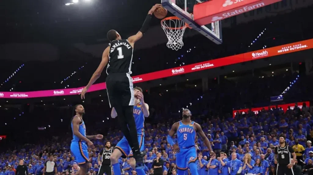 San Antonio Spurs Kalahkan Oklahoma City Thunder Melalui Dua Overtime