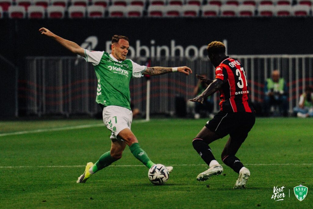 AS Saint-Etienne Gagal Promosi ke Ligue 1 Setelah Tumbang dari OGC Nice