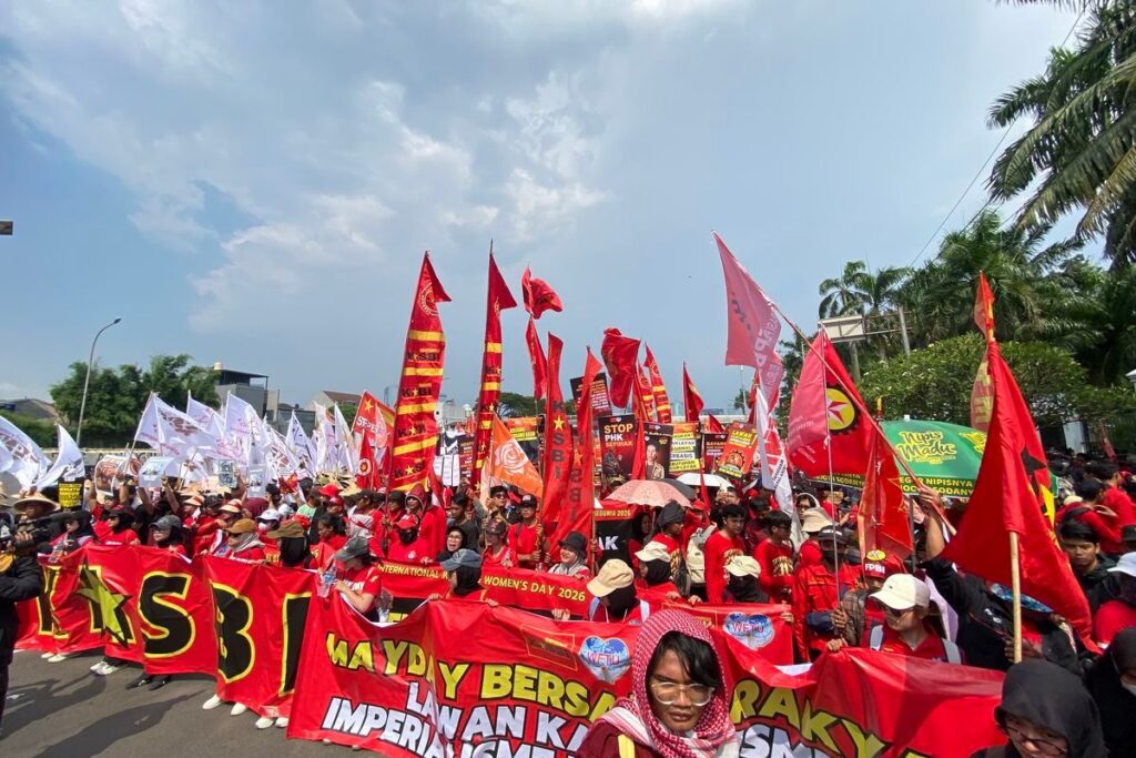 Aksi Demo Buruh di Menara Indomaret PIK Pemicu Kepadatan Arus Lalu Lintas