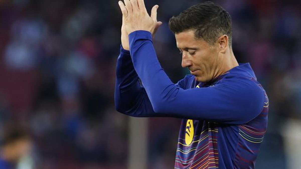 Robert Lewandowski Tinggalkan Barcelona Usai Cetak Sejarah di Camp Nou